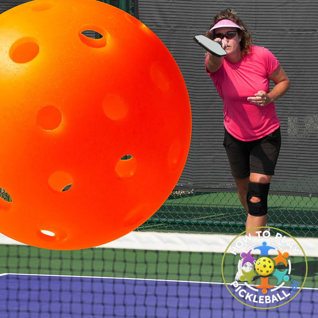 pickleball-player-return-dramatic-outdoor